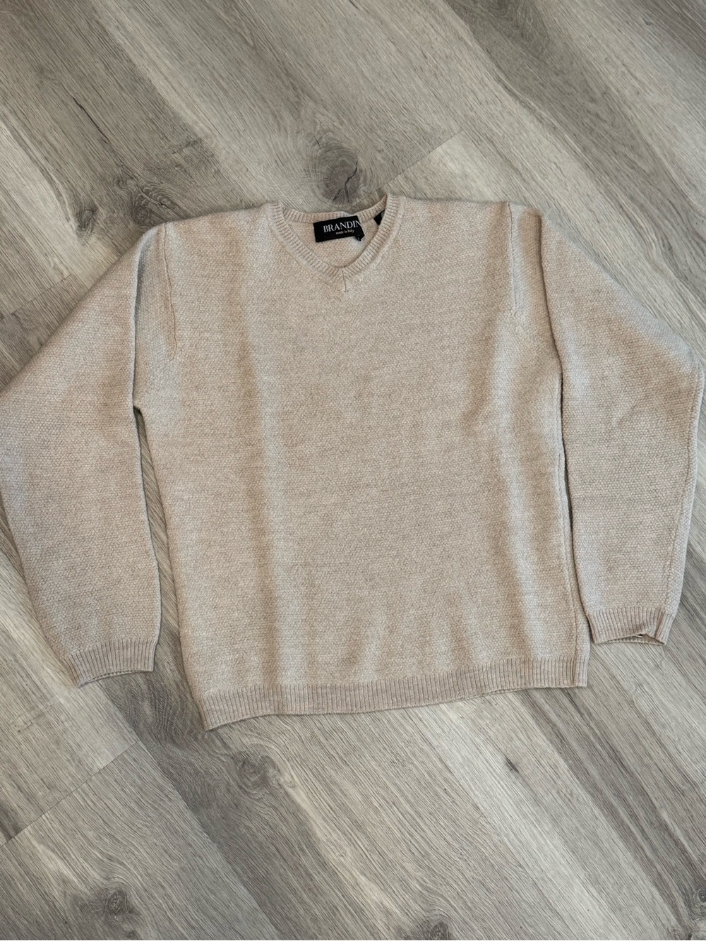 100% Extrafine Merino Wool Cream Sweater | Made in Italy - Picture 2 of 4